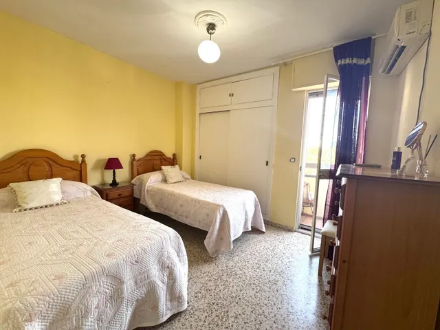Se vende piso en av. duque de abrantes — 20