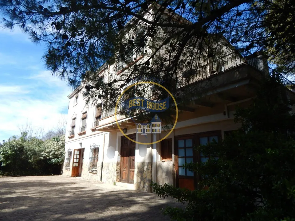 BONITA MASIA DEL SIGLO XVIII EN BOCAIRENT