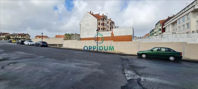OBRA PARADA EN NEGREIRA - foto 2