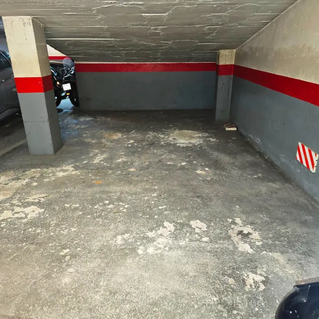 Ref: 2561V EL PUTGET i EL FARRÓ: Plaza de Parking en VENTA para COCHE MEDIANO+MOTO — 3