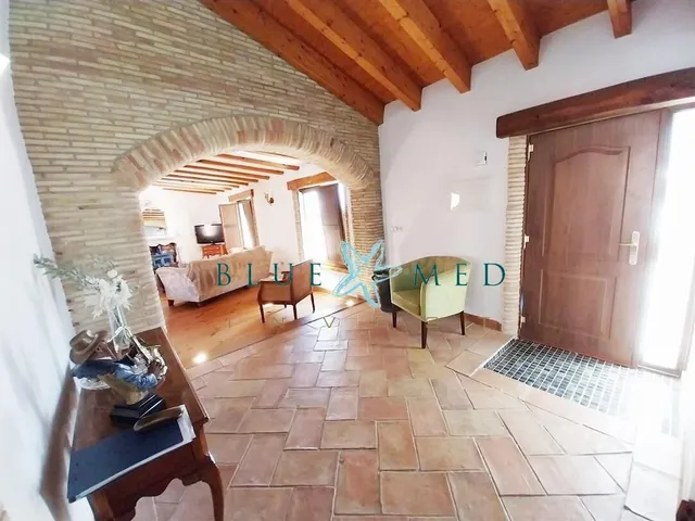 Sorprendente casa de campo con 4 dormitorios y 3 baños. - foto 3