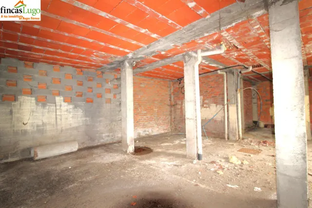 LOCAL COMERCIAL AL LADO DEL CENTRO MÉDICO DE FINGOI — 8