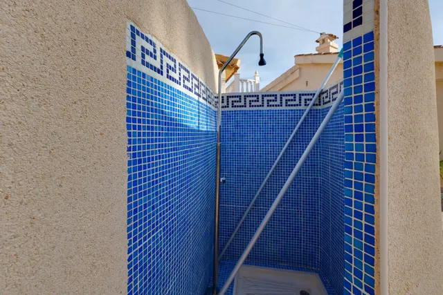 MAGNIFICO CHALET INDEPENDIENTE CON PISCINA PRIVADA Y VISTAS AL CAMPO DE GOLF EN CIUDAD QUESADA — 23