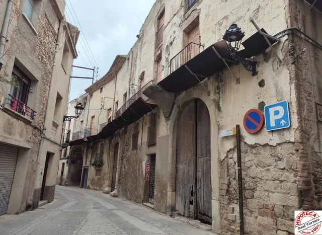 Edificio histórico para rehabilitar en pleno centro de Alforja – Gran oportunidad para inversión o promoción — 17