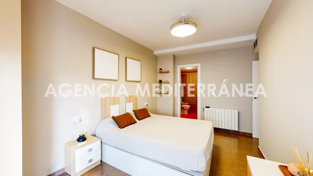 AMPLIA VIVIENDA DE 3 habitaciones JUNTO AL MERCADO MUNICIPAL DE PICASSENT — 19