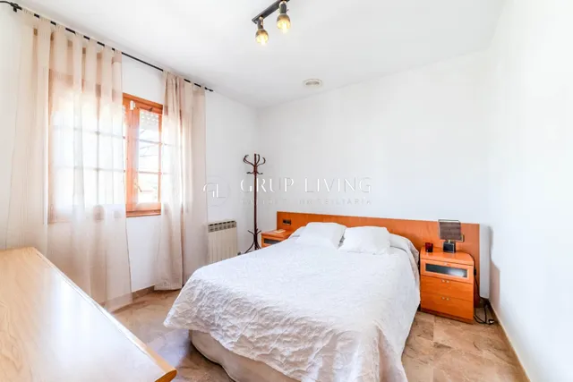 ELEGANTE CASA ESQUINERA DE ESTILO INGLÉS CON VISTAS AL MAR — 15