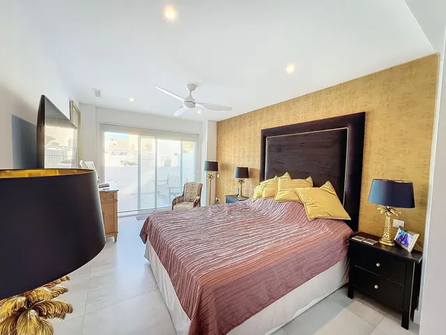 Adosado 3 habitaciones 358m² en venta - Centro — 12