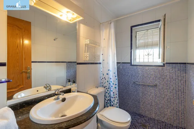 Casa en esquina en venta en Las Gabias — 9