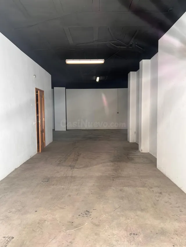 LOCAL COMERCIAL MUY AMPLIO CERCANO AL METRO — 3
