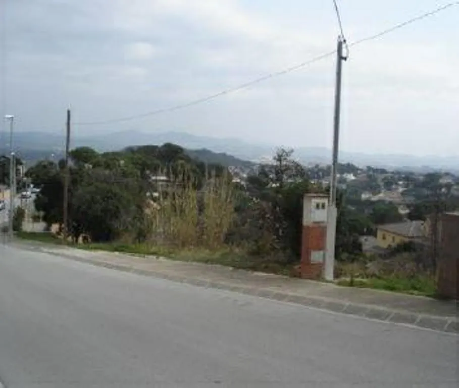 Terreno urbano para construir en venta - TORDERA