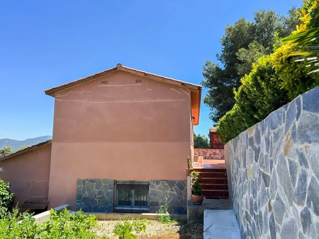 PRECIOSO CHALET A LA VENTA EN ESPARREGUERA - URB CAN RIAL  (BARCELONA) — 46