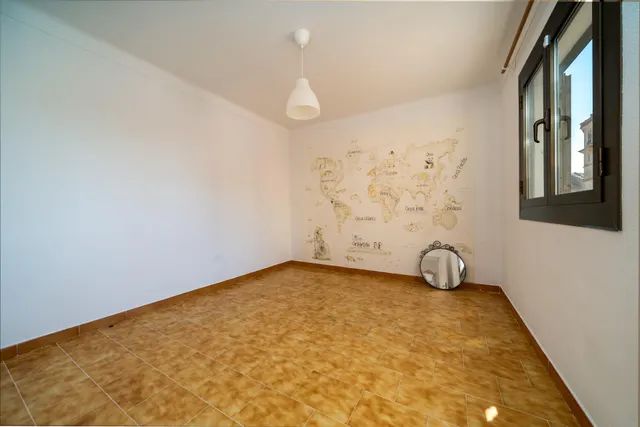 Adosado amplio y luminoso con terraza privada exterior — 15