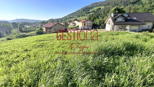 TERRENO URBANO EN LLOREDA. SANTA MARÍA DE CAYON. — 5