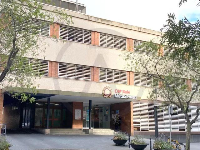 Piso en pleno centro de Rubí - foto 5