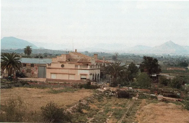 GRAN FINCA EN VENTA EN ASPE.