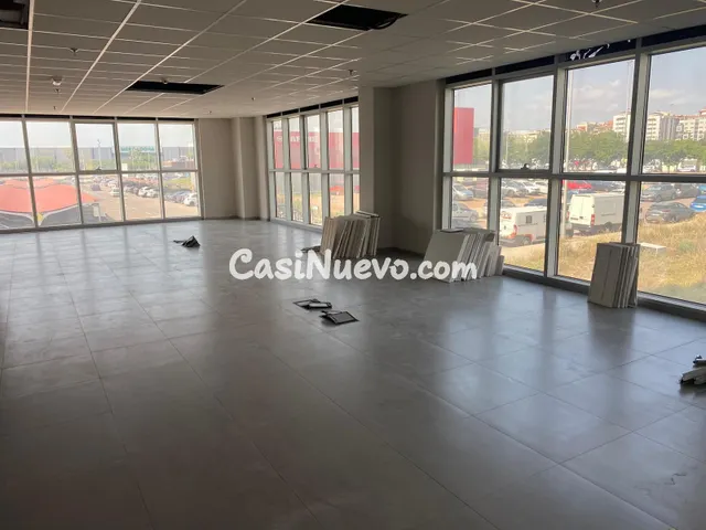 Oficina Ideal para Inversión o Despacho - unible a otras dos - foto 4