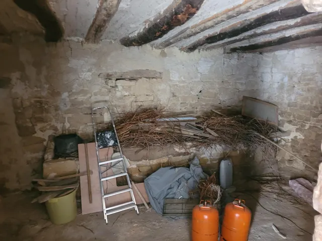 CASA CON CORRAL y TERRENO EN SAN MARTÍN DE UNX — 6