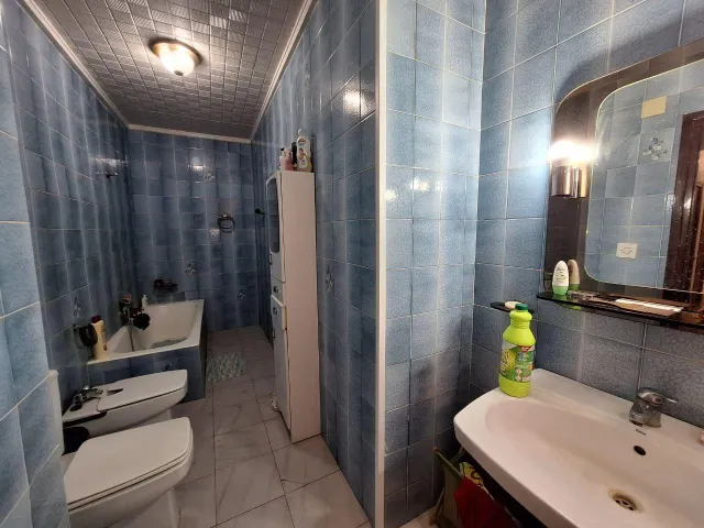 TRASPASO Y VENTA POR JUBILACIÓN CON VIVIENDA INCLUIDA — 46