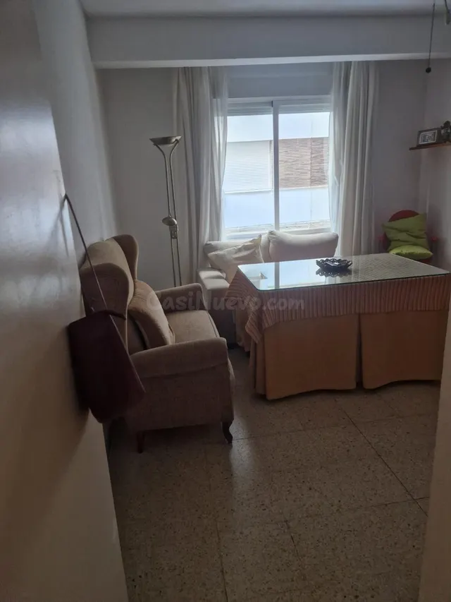 Amplio Piso en Vallellano, Córdoba - Oportunidad de Reforma  - foto 2