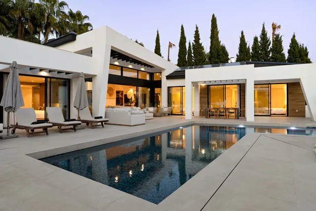 Chalet 6 habitaciones 640m² en venta - Marbella — 3