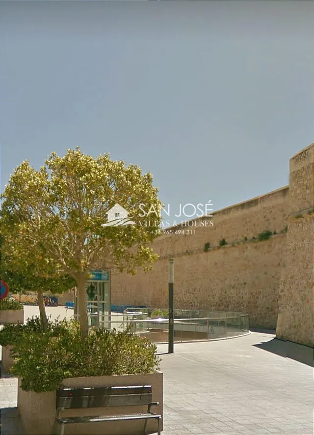 VENTA DE SOLAR INDUSTRIA CENTRO DE SANTA POLA — 3