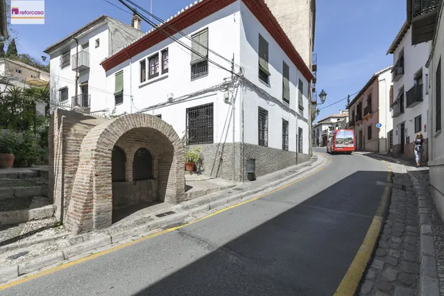 Pieza singular en Cuesta del Chapiz, el corazón del Albaicín. — 32