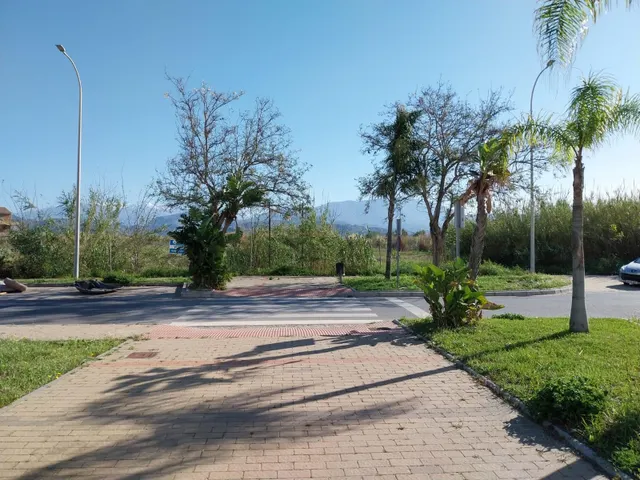 TERRENO URBANO  EN SALOBREÑA PLAYA — 13