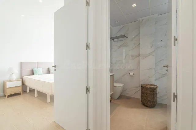 Exclusivo ático en esquina junto a El Corte Inglés de Elche — 26