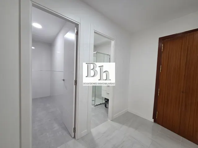 INMOBILIARIA BLANHOGAR VENDE LOCAL EN TORREMOLINOS — 19