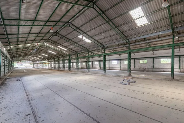 Terreno industrial a la entrada de Illora — 26