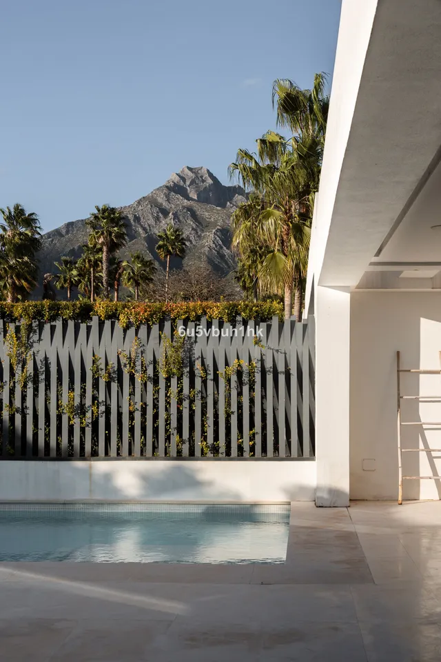 Chalet 6 habitaciones 476m² en venta - Marbella — 46