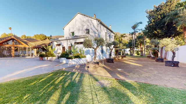 Piso 520m² en venta - Centro — 25