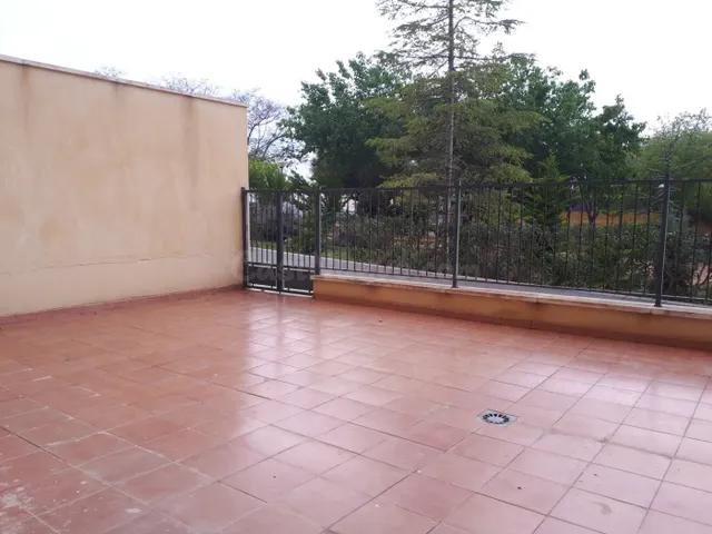 SE VENDE O SE ALQULA CON OPCION A COMPRA A BUEN PRECIO LOCAL - foto 2
