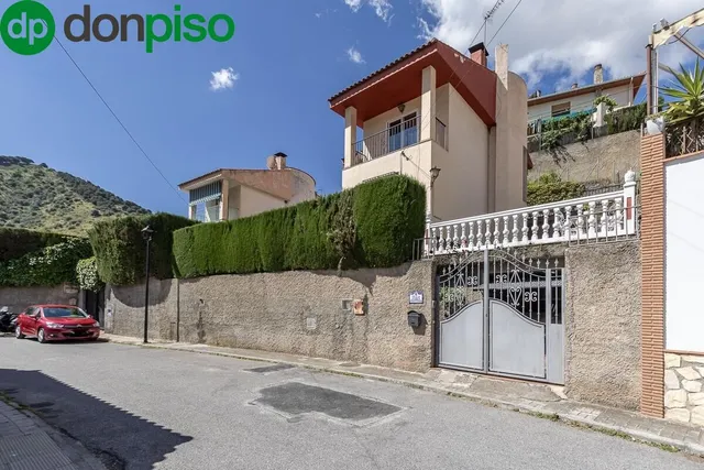 Chalet en Pinos Genil — 37