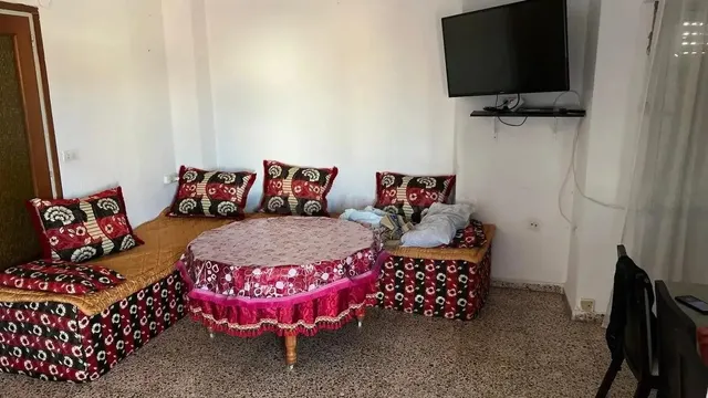Piso Amplio con Balcón en Zona Centro – Ideal Inversores — 2
