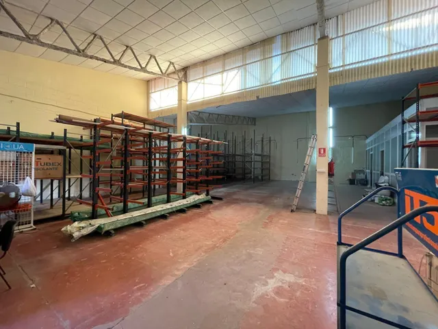 Nave comercial en venta en el polígono de chinales – Córdoba! — 13