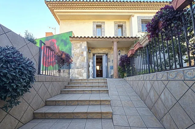 Elegancia y amplitud en Cambrils - LA DORADA - posiblemente la mejor zona residencial frente al mar de la Costa Dorada. — 14