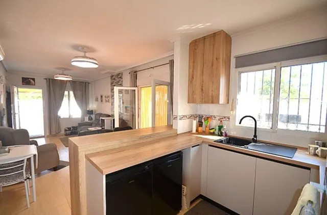 SE VENDE VILLA DE 3 habitaciones EN SUCINA MURCIA - foto 5