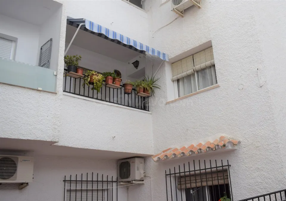 APARTAMENTO REFORMADO EN EL CENTRO DE COIN