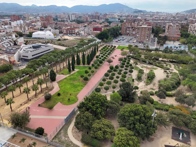 Se vende planta baja con 4 dormitorios y 3 baños en Cartagena junto al Parque de la Rosa — 28