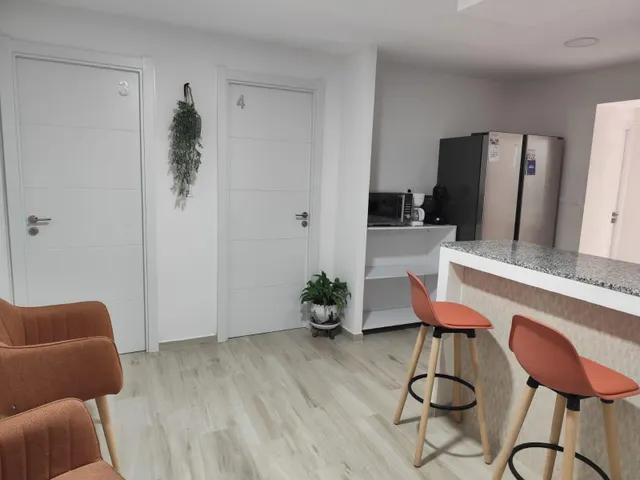 PISO EN VENTA ALQUILADO 2360€/MES - LOS ANGELES — 4