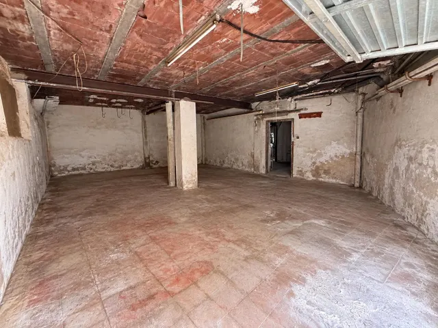 Edificio completo en venta en Mas Mates – 2 viviendas, 2 locales/garajes y 2 grandes terrazas privadas — 22