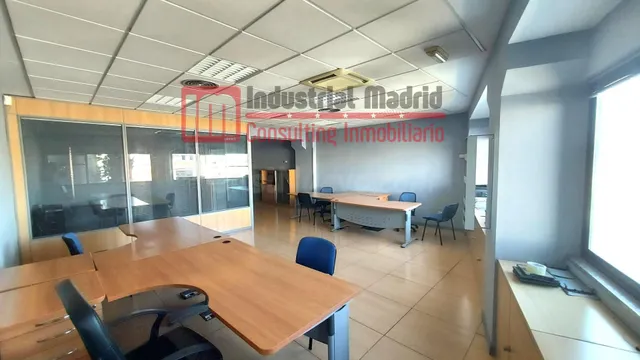 Industrial Madrid presenta esta oficina en Rivas Vaciamadrid - foto 2