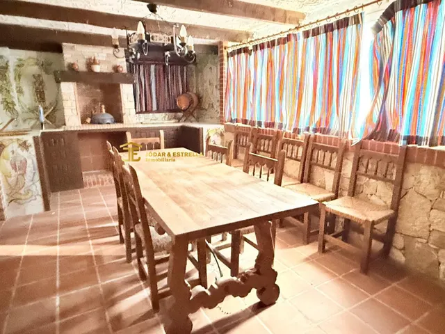 Chalet a 3km del centro de Lorca. — 28