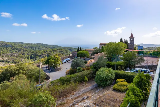 GRAN CHALET EN EL PRECIOSO PUEBLO DE GALILEA — 28