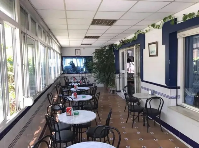 Local Comercial único con privilegiada ubicación - foto 3