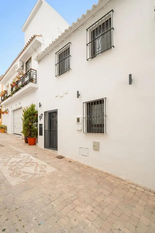 Casa 1 habitación 107m² en venta - Zona Las Mesas — 2
