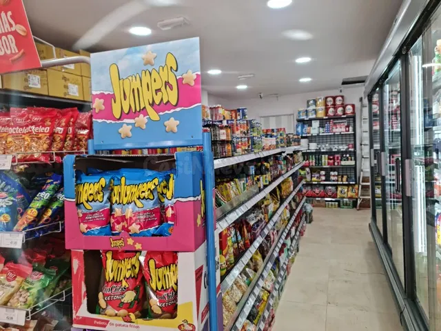 Local comercial en Venta en Cornellá De Llobregat Barcelona  - foto 4