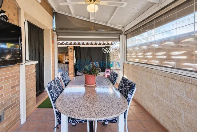 CASA INDEPENDIENTE DE 4 habitaciones — 18