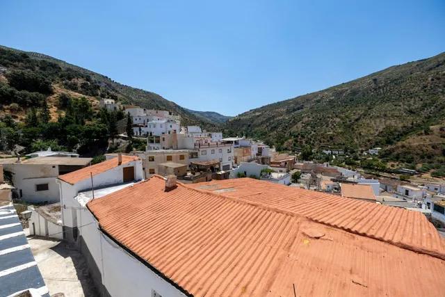 ¡Oportunidad Única! Terraza con Vistas Espectaculares por solo €80,000! — 34